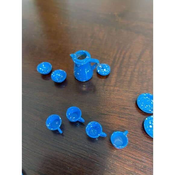 Vintage Spackleware/Enamel Dollhouse Kitchen Set - 16 Pieces - Picture 3 of 5